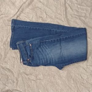 High waisted, bootcut jeans